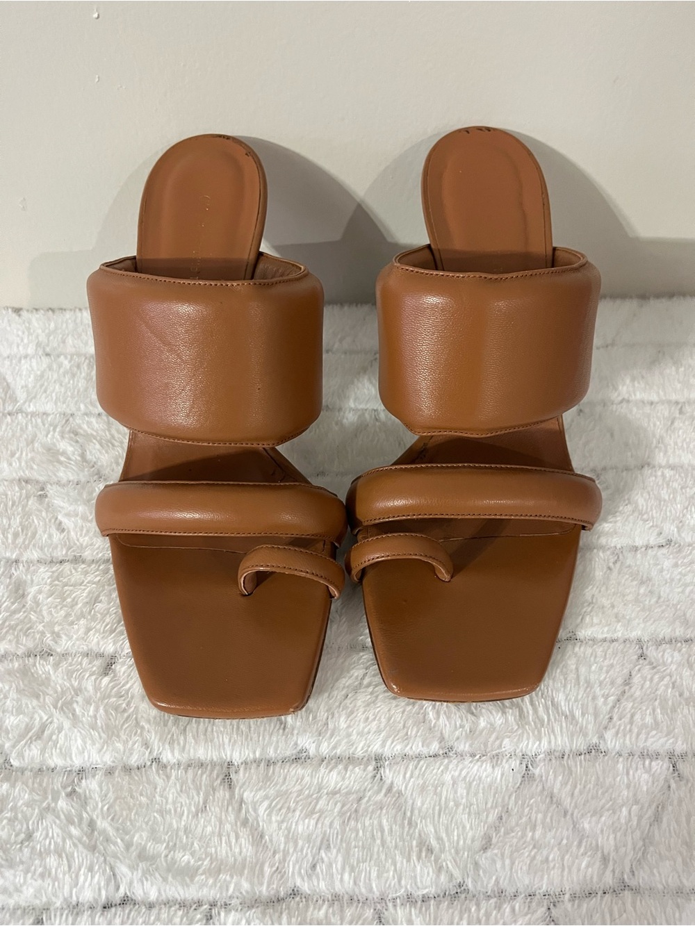 GIA BORGHINI X PERNILLE TEISBAEK PUFFER SLIDE SANDALS SZ 7.5 US & 38.5 EU - Picture 2 of 8